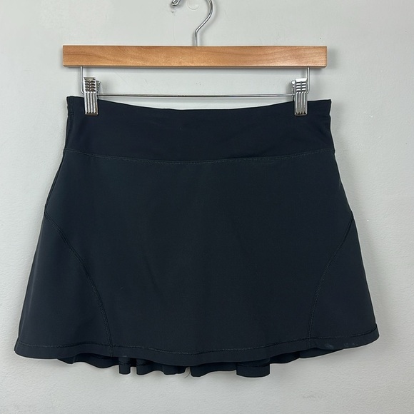 Lululemon Circuit Breaker Skirt Black Sz 4 - Picture 8 of 16
